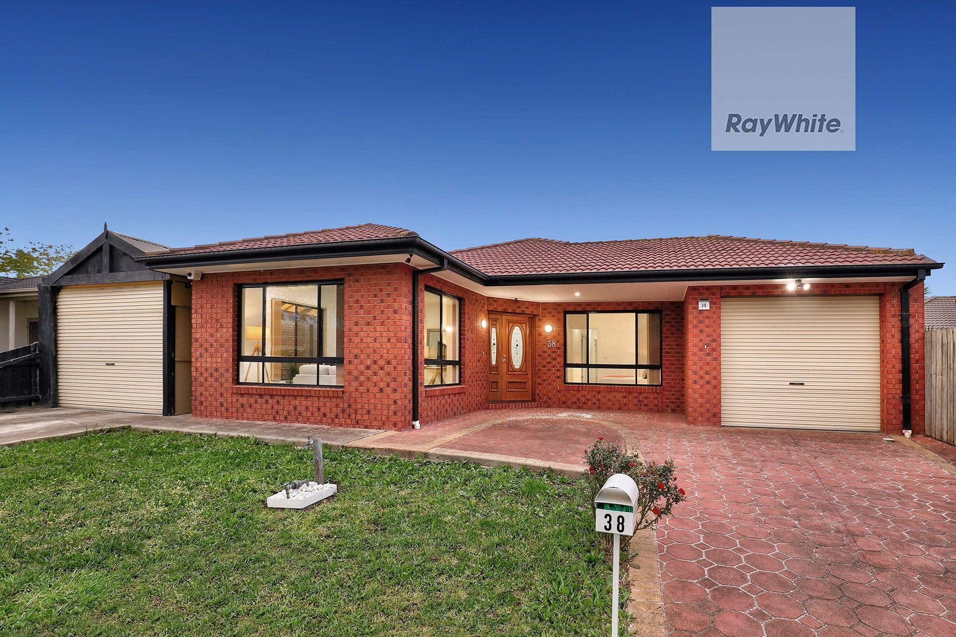 38 Limpopa Square, Roxburgh Park VIC 3064, Roxburgh Park - Image 1