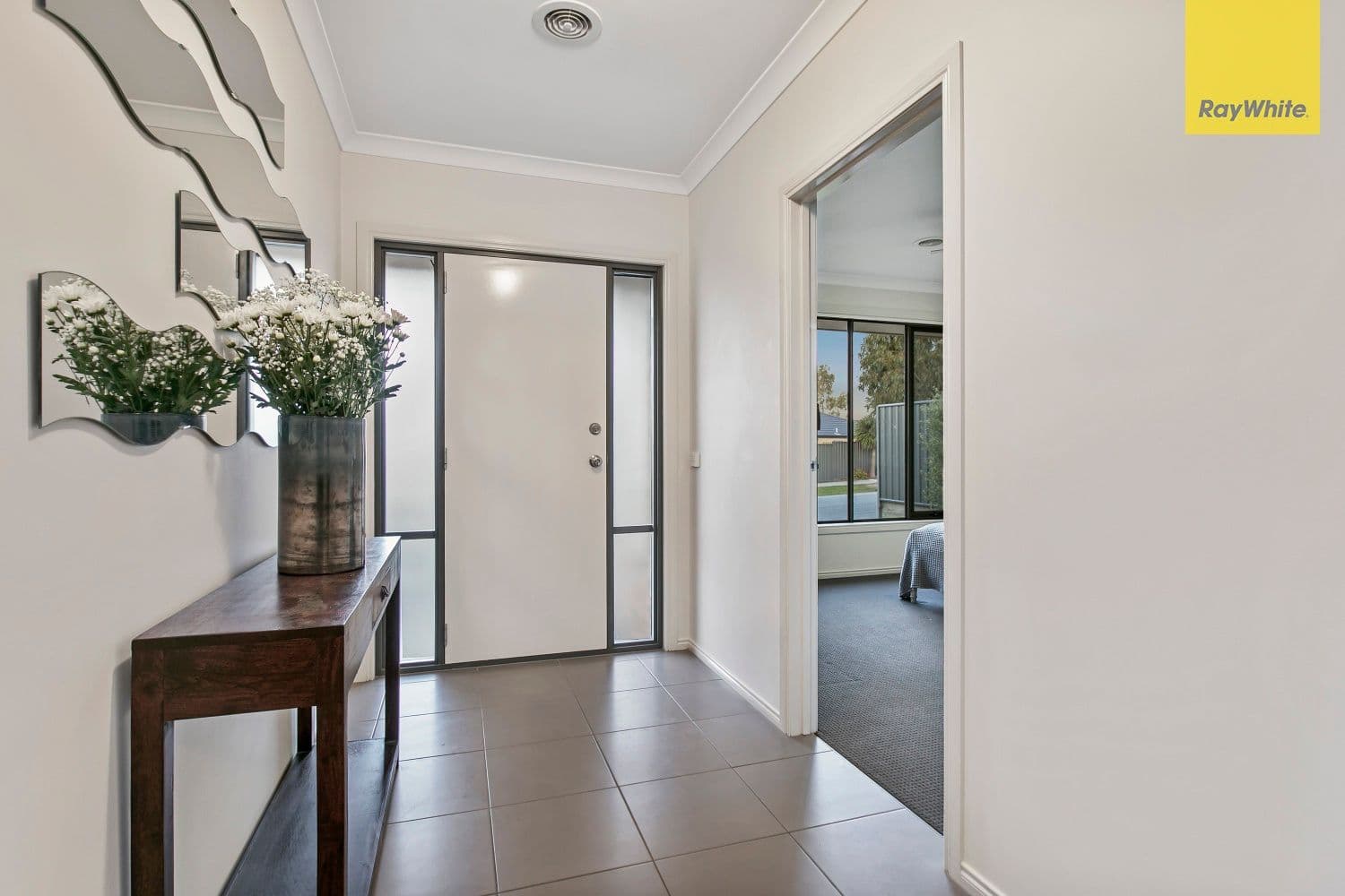 32 Sagan Drive, Cranbourne North VIC 3977, Cranbourne North - Thumbnail 2