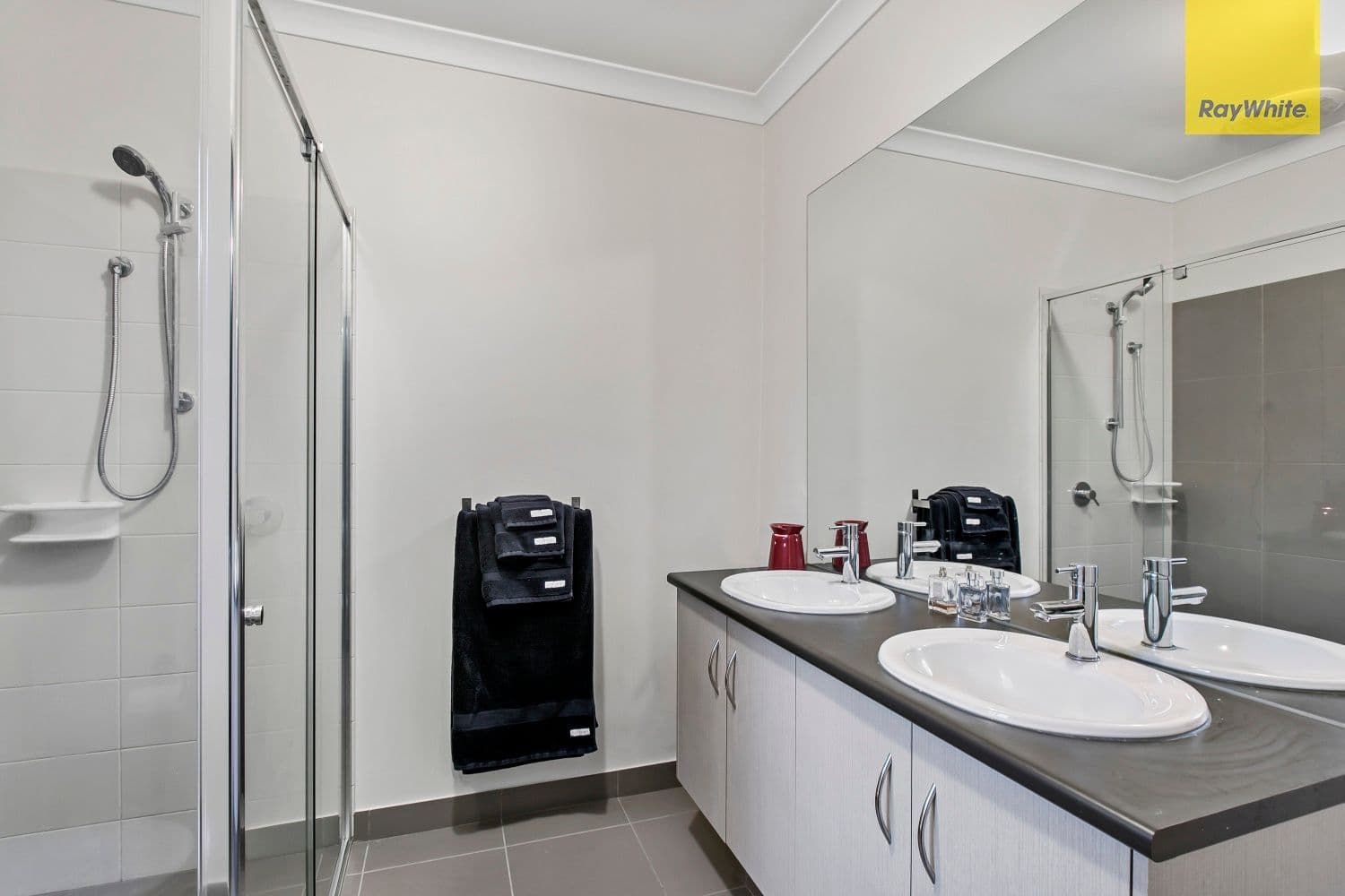 32 Sagan Drive, Cranbourne North VIC 3977, Cranbourne North - Thumbnail 4