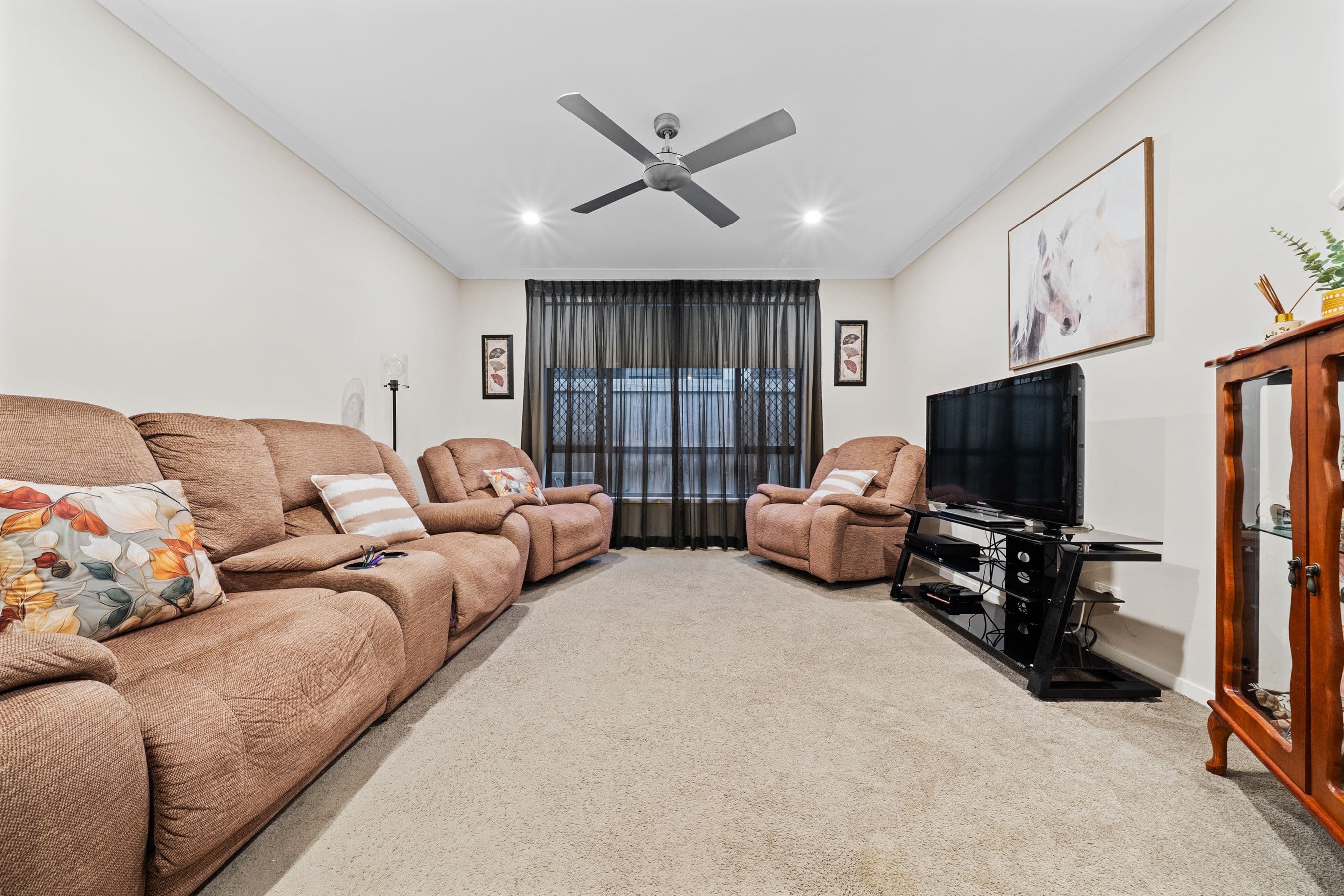 75 Kessels Boulevard, Greenbank QLD 4124, Greenbank - Thumbnail 7