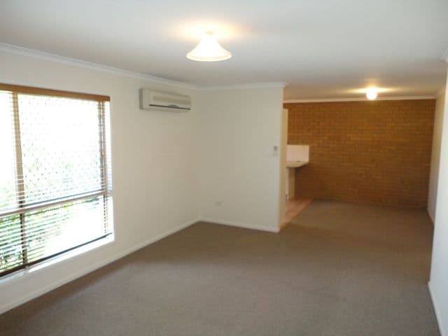 36 Lawrence Street, NORTH IPSWICH QLD 4305, North Ipswich - Thumbnail 2