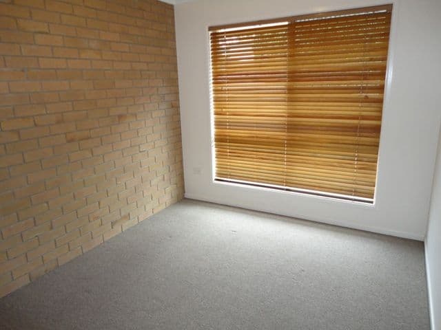 36 Lawrence Street, NORTH IPSWICH QLD 4305, North Ipswich - Thumbnail 7