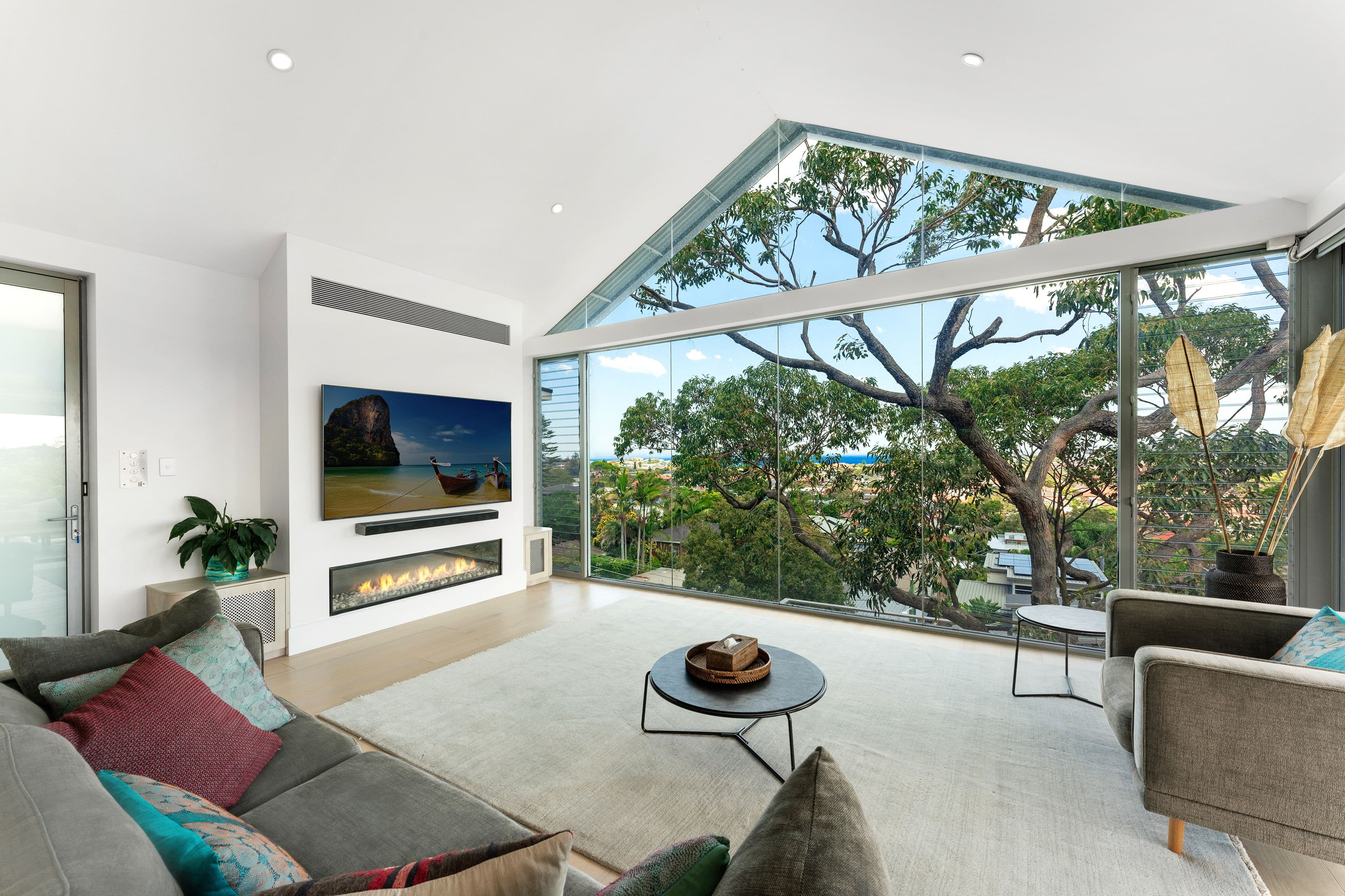2 Macleay Street, North Bondi NSW 2026, North Bondi - Thumbnail 2