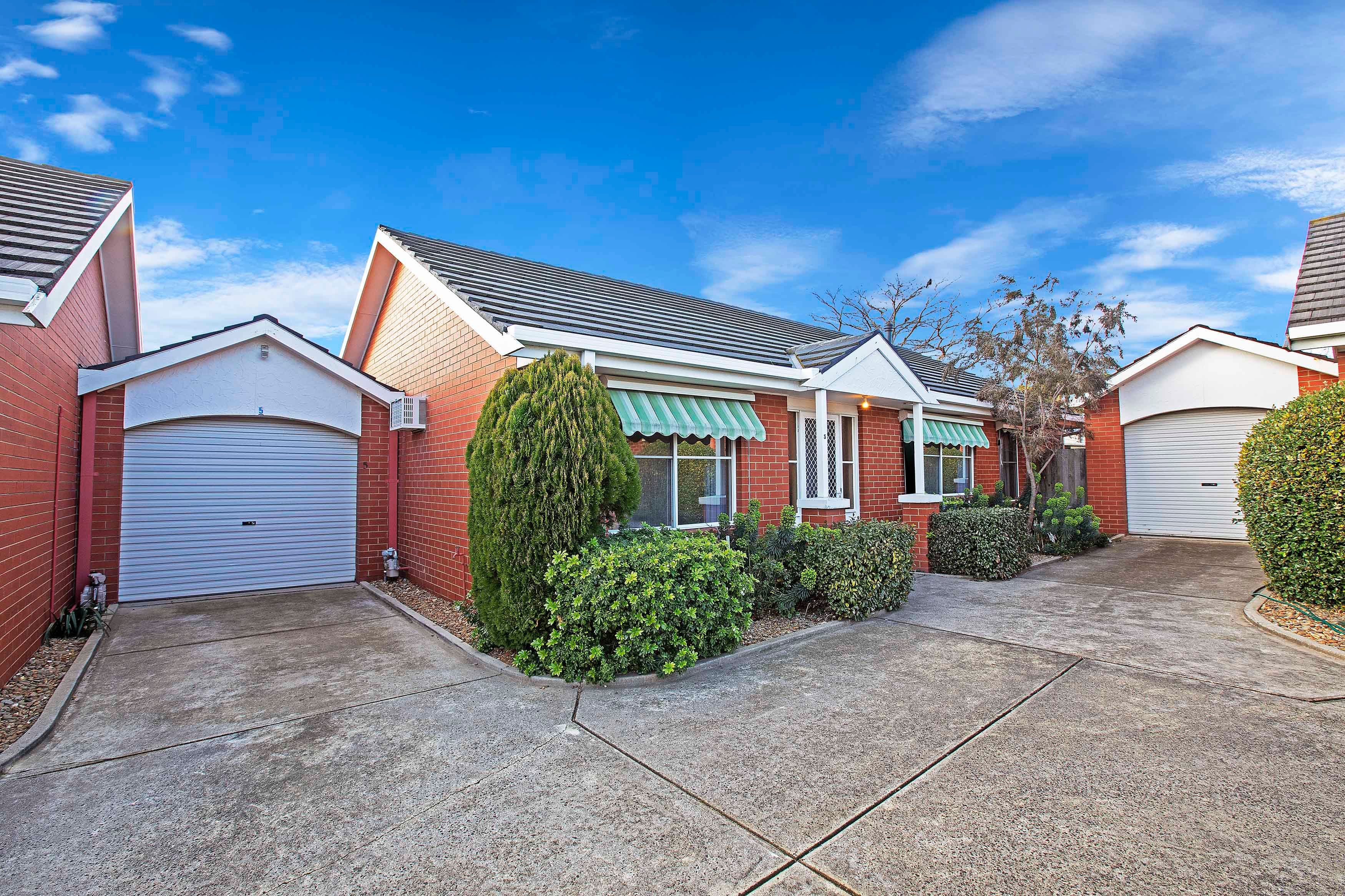 181 Roslyn Road, Belmont VIC 3216, Belmont - Image 1