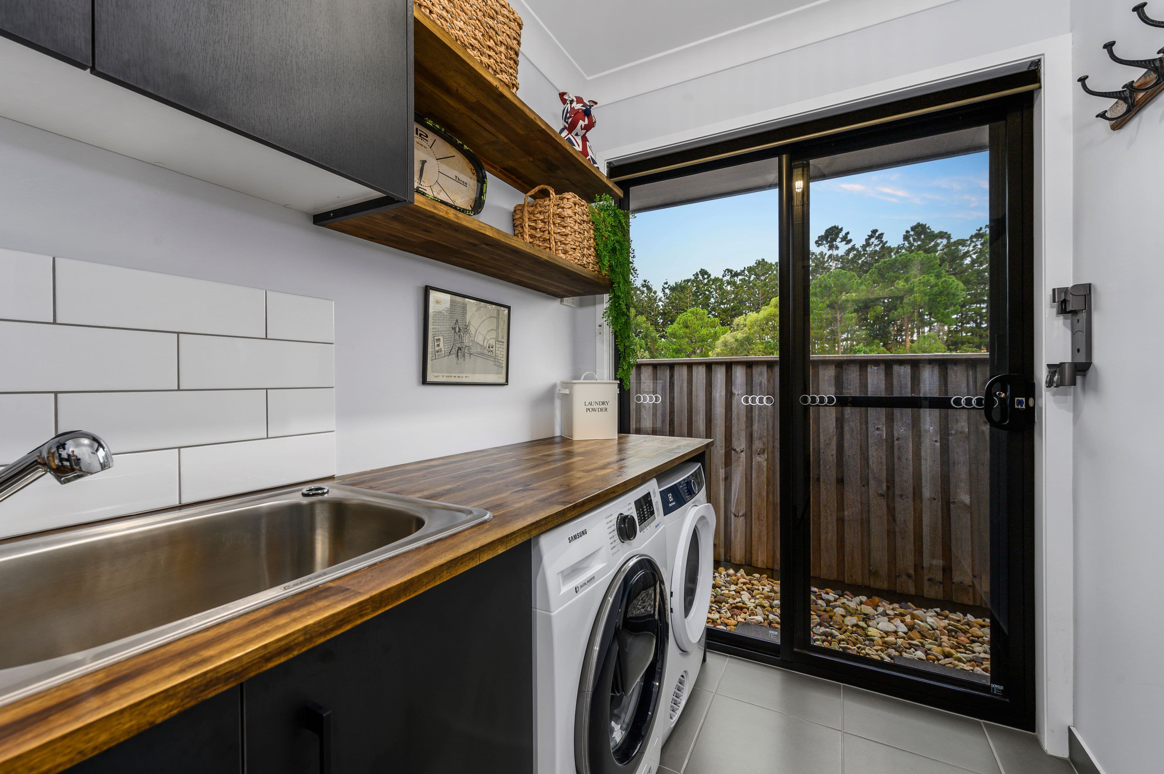 33 Hoop Pine Circuit, Maudsland QLD 4210, Maudsland - Thumbnail 5