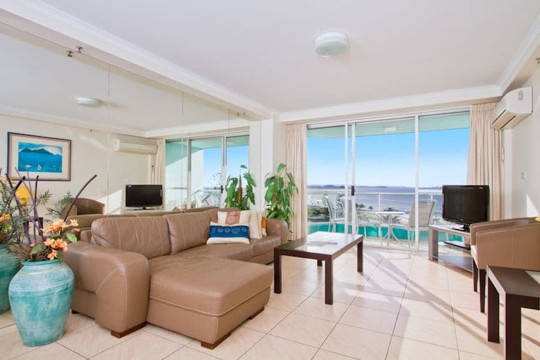 COOLANGATTA QLD 4225, Coolangatta - Thumbnail 2