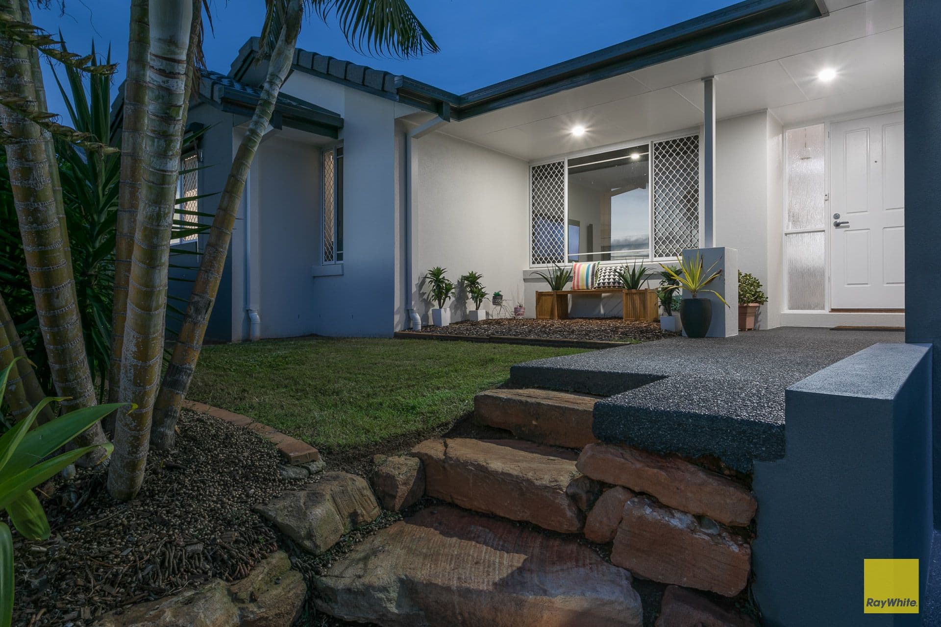 38 Bedarra Street, Redland Bay QLD 4165, Redland Bay - Thumbnail 4