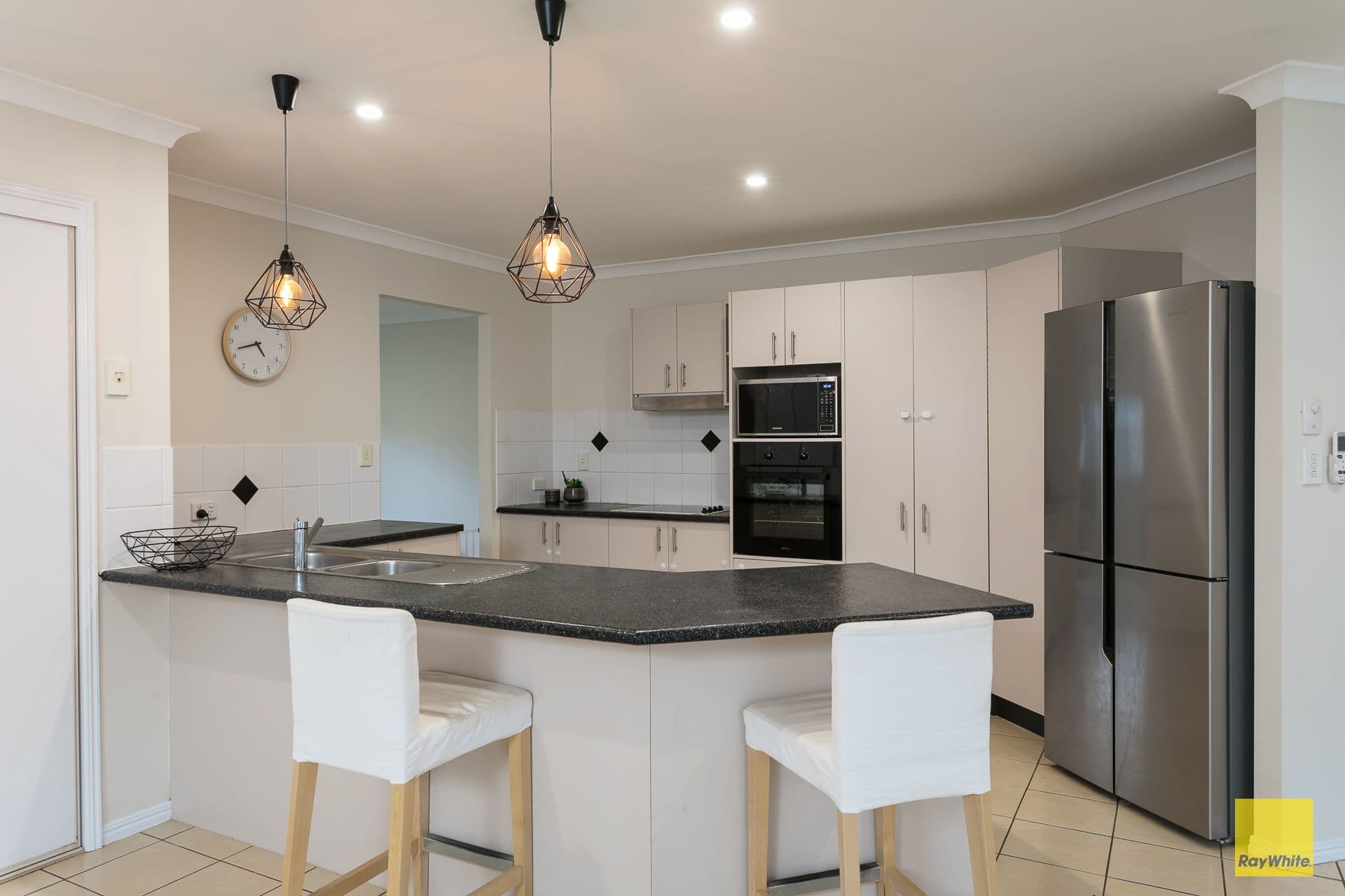 38 Bedarra Street, Redland Bay QLD 4165, Redland Bay - Thumbnail 6
