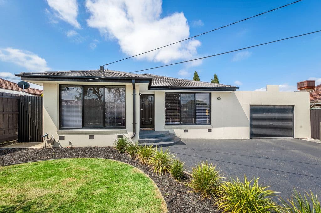 28 Sycamore Crescent, CAMPBELLFIELD VIC 3061, Campbellfield - Image 1