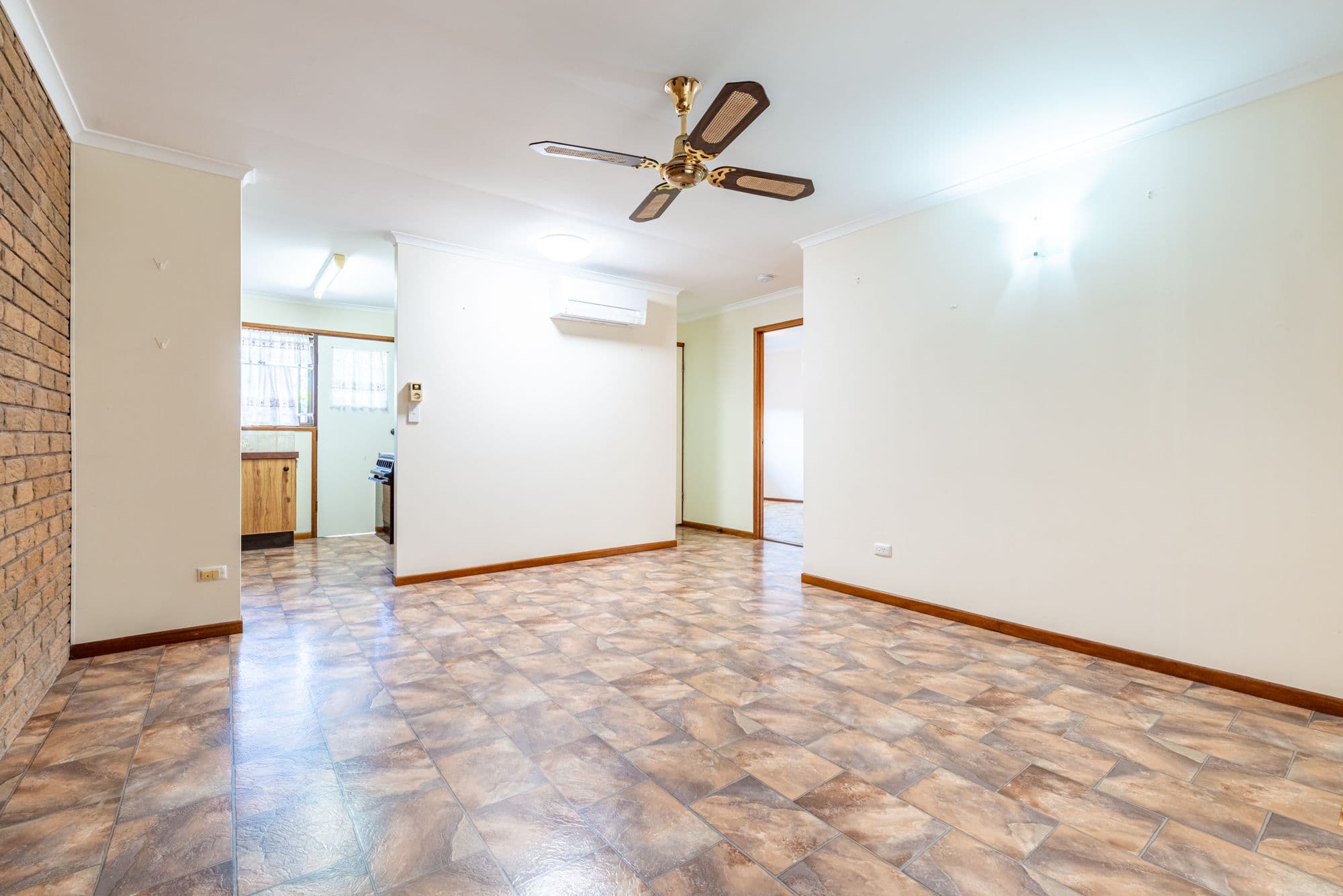 89 Sutton Street, Redcliffe QLD 4020, Redcliffe - Thumbnail 4