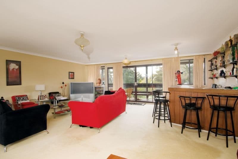 33 Sarah Crescent, BAULKHAM HILLS NSW 2153, Baulkham Hills - Thumbnail 3