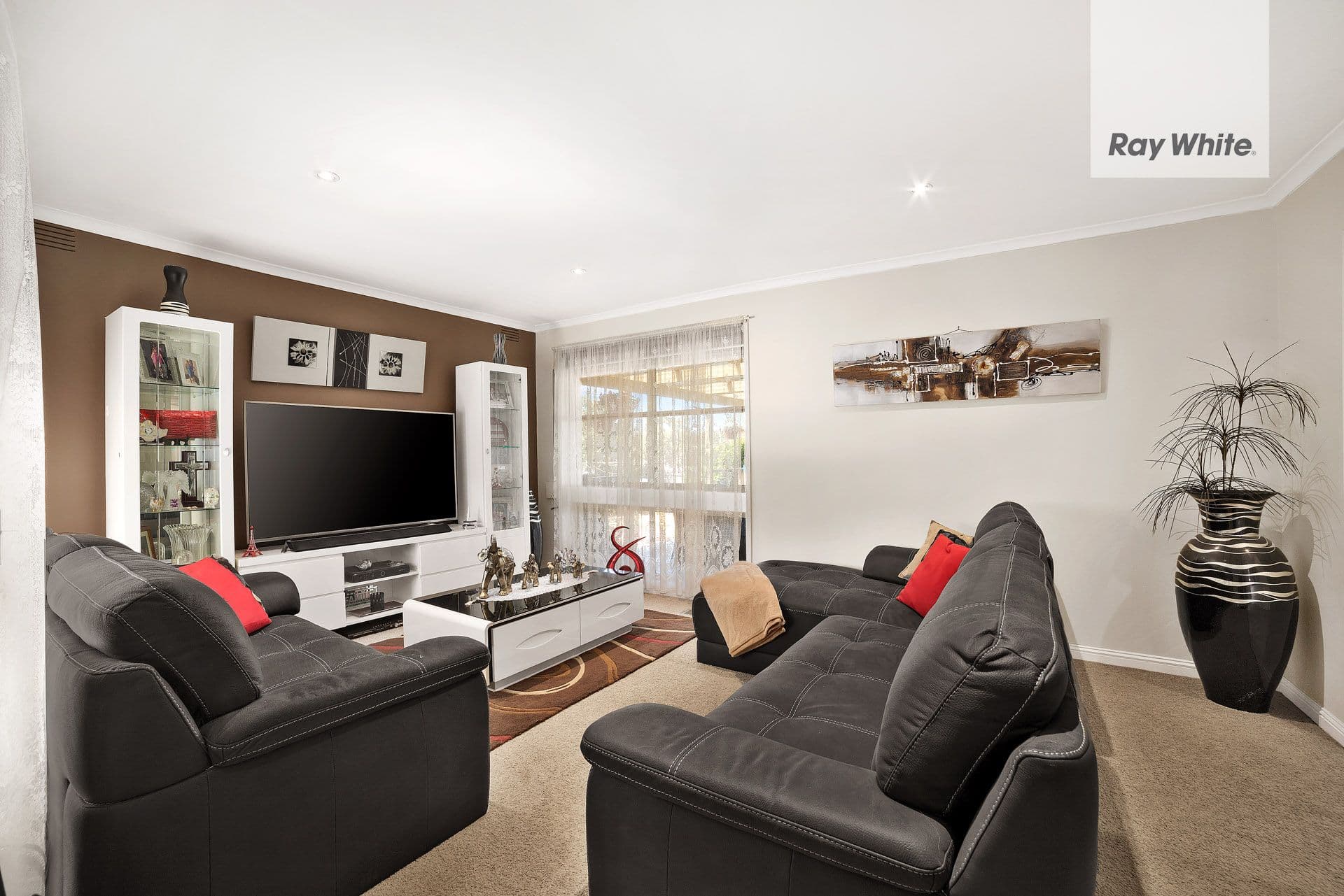 33 Allan Avenue, South Morang VIC 3752, South Morang - Thumbnail 4