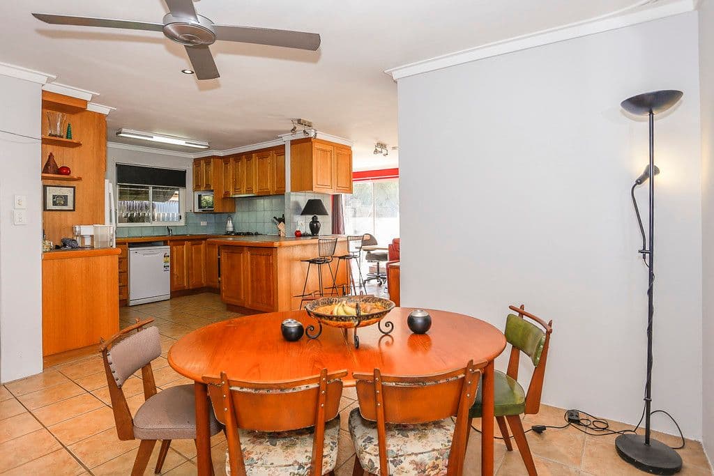 52 Broadway, Embleton WA 6062, Embleton - Thumbnail 4