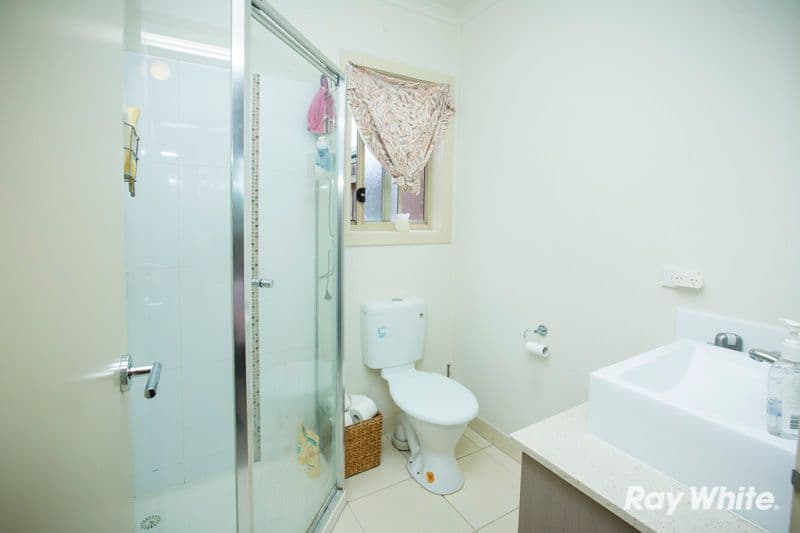 32 Sandalwood Drive, PAKENHAM VIC 3810, Pakenham - Thumbnail 7