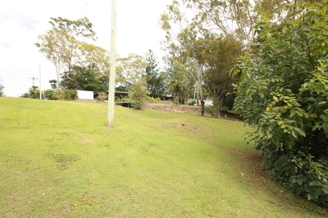 65 Barclays Road, DUMBLETON QLD 4740, Dumbleton - Thumbnail 4