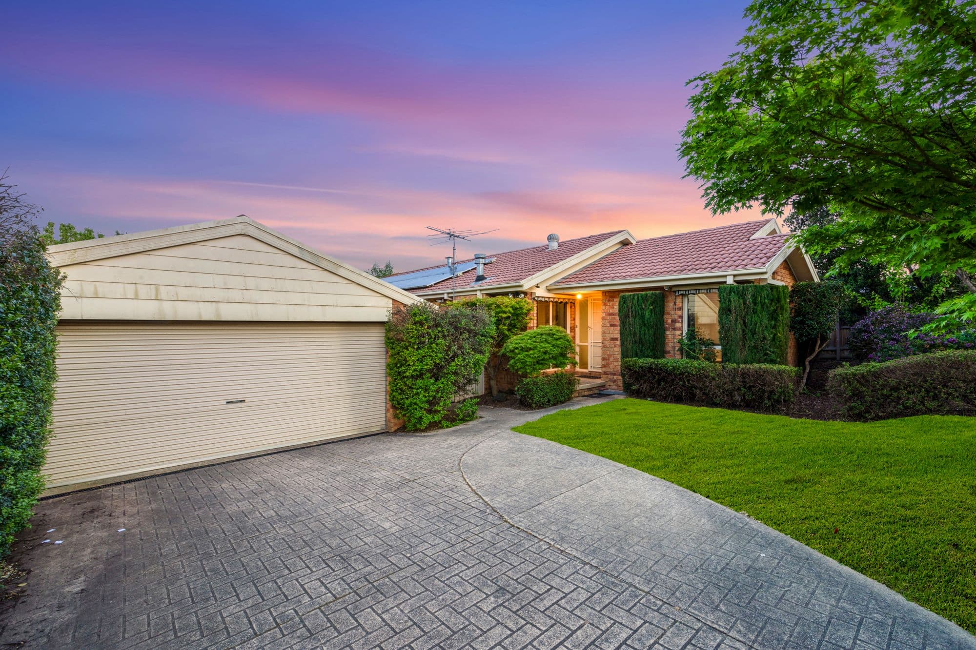 17 Innes Court, Berwick VIC 3806, Berwick - Image 1