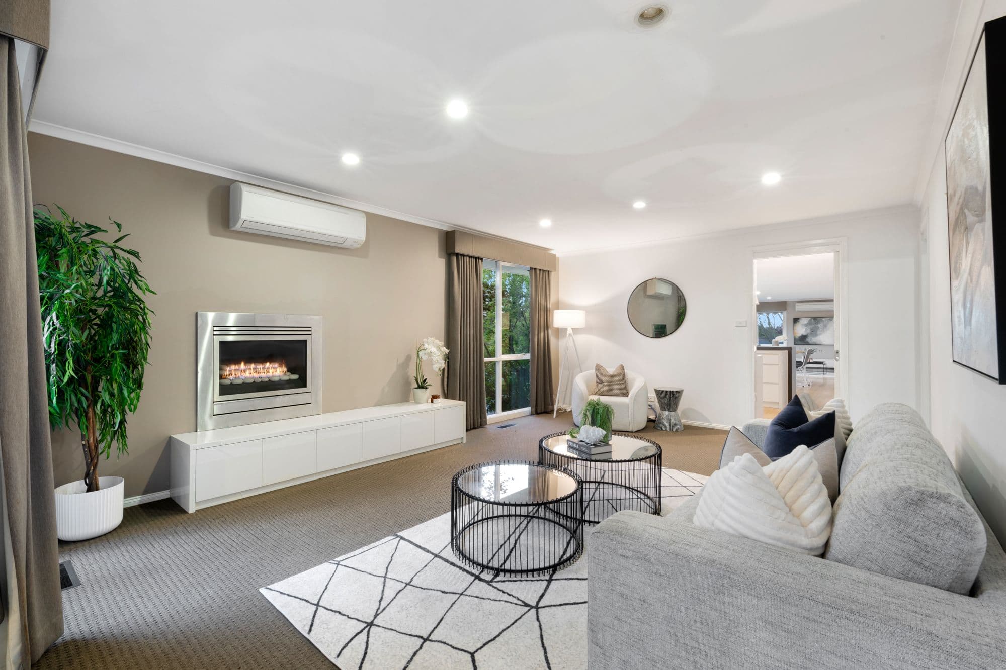 17 Innes Court, Berwick VIC 3806, Berwick - Thumbnail 2
