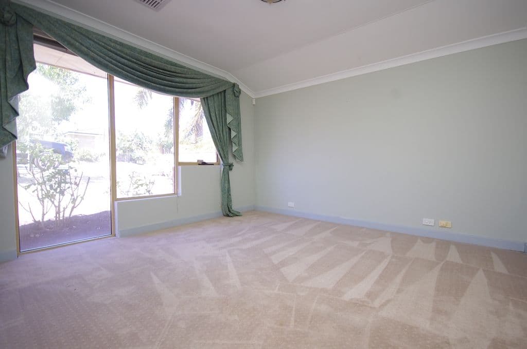 336 Summerlakes Parade, Ballajura WA 6066, Ballajura - Thumbnail 3