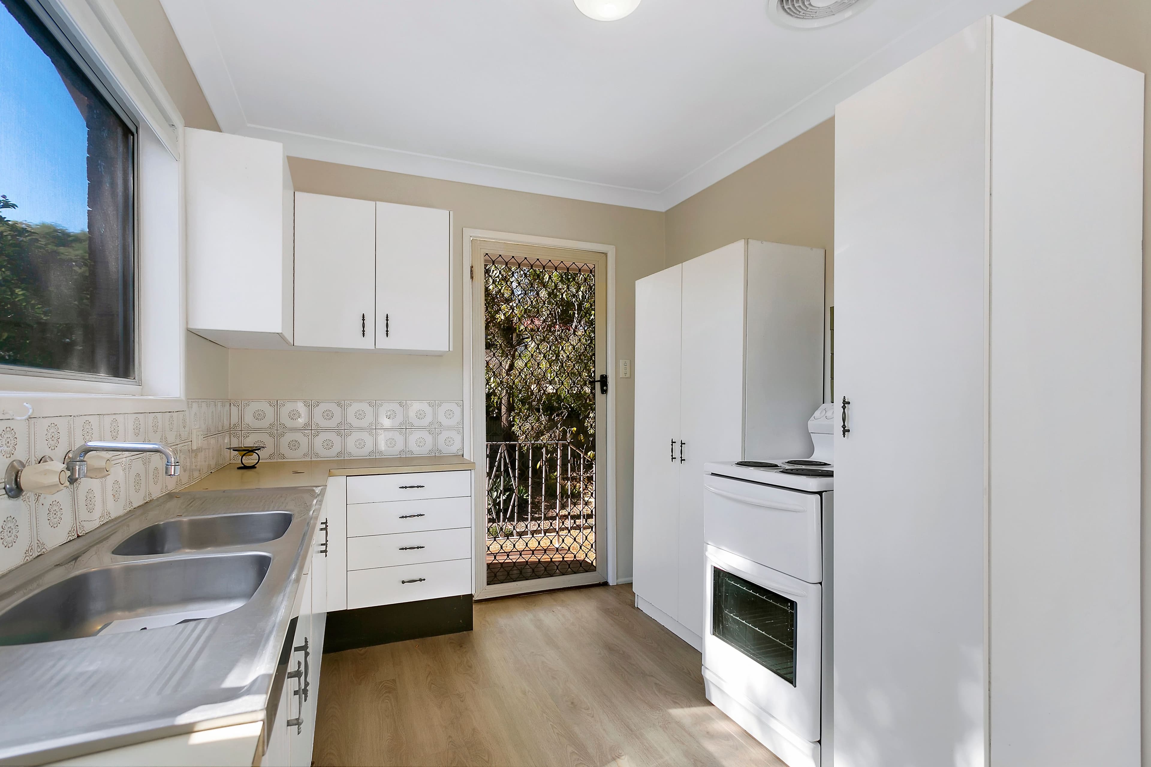 98a Cambridge Street, Carina Heights QLD 4152, Carina Heights - Thumbnail 5