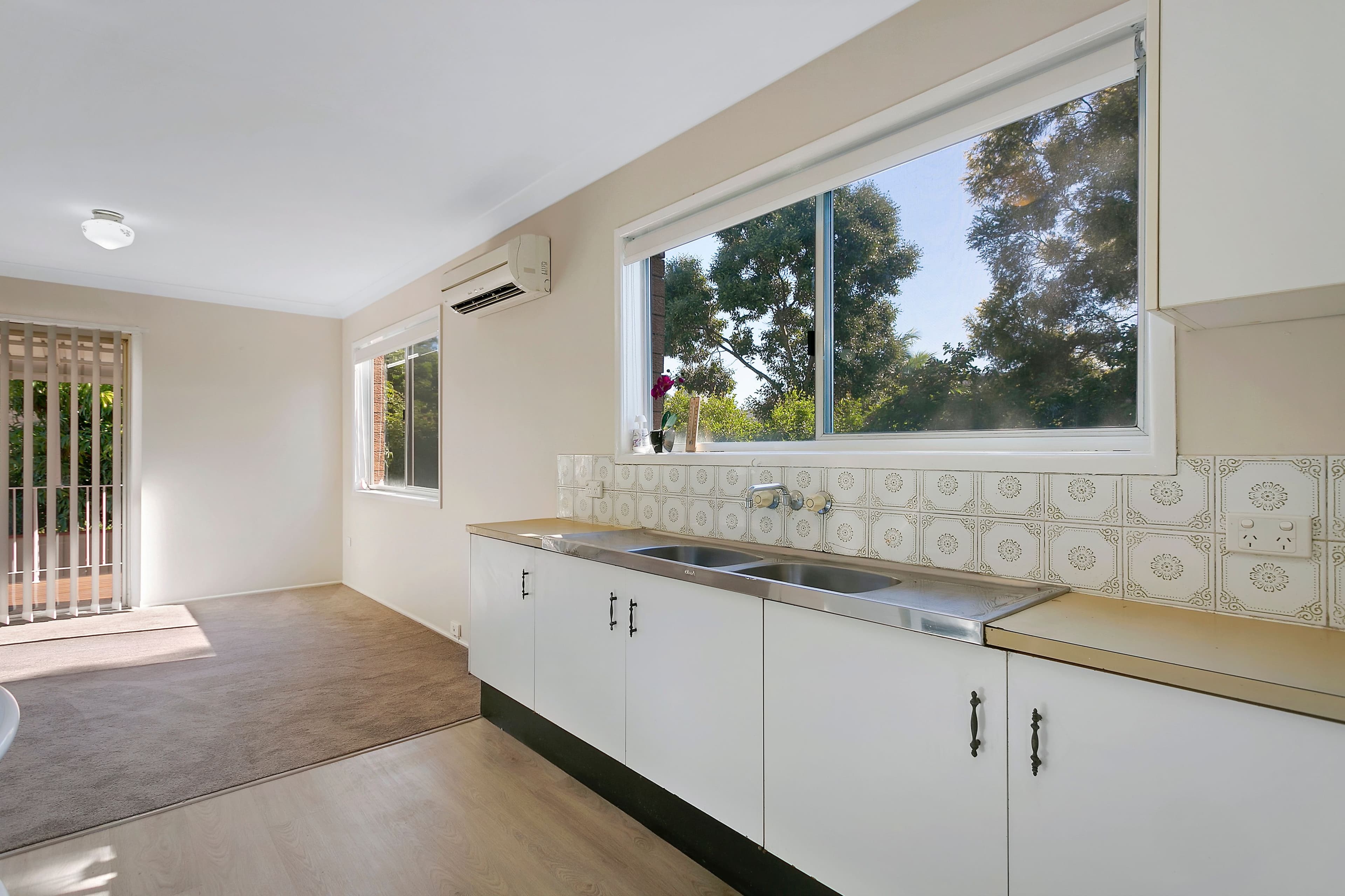 98a Cambridge Street, Carina Heights QLD 4152, Carina Heights - Thumbnail 6