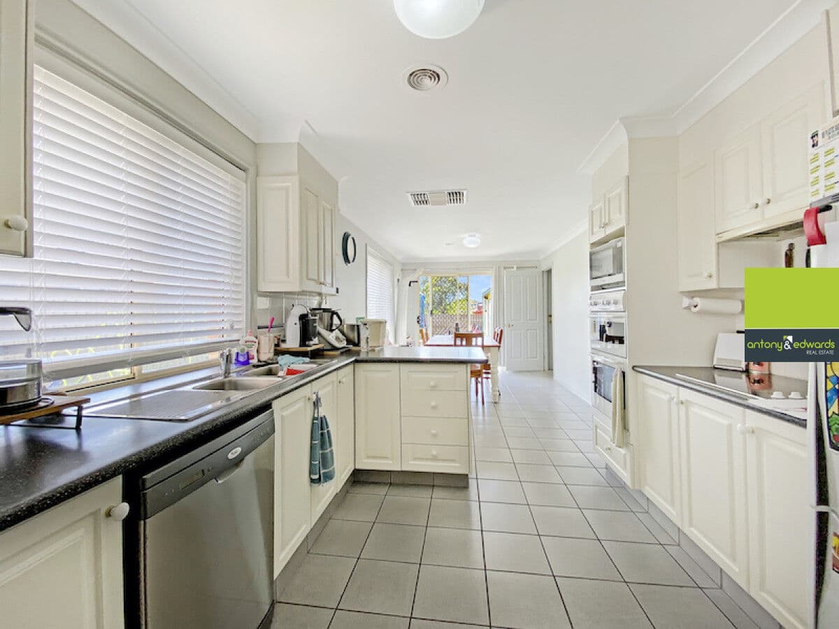 21 Paradise Place, GOULBURN NSW 2580, Goulburn - Thumbnail 5