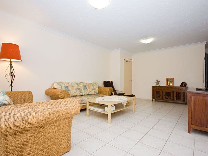 73 Derby Street, COORPAROO QLD 4151, Coorparoo - Thumbnail 3