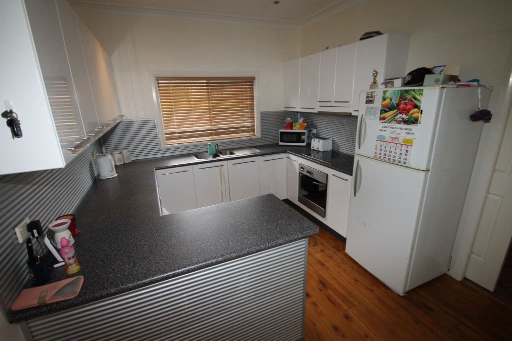 1 Russell Street, Quirindi - Thumbnail 3