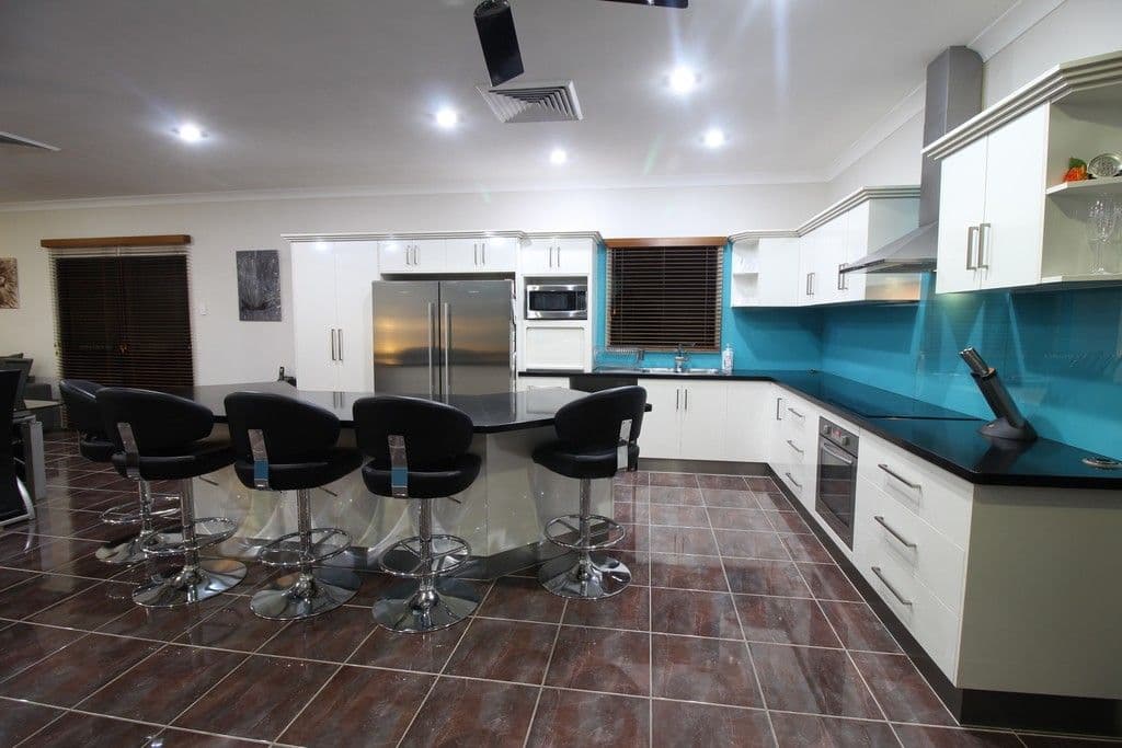 50 Kidd Street, Emerald QLD 4720, Emerald - Thumbnail 5