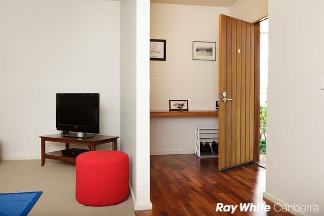 9b Boronia Drive, O'CONNOR ACT 2602, O'Connor - Thumbnail 3