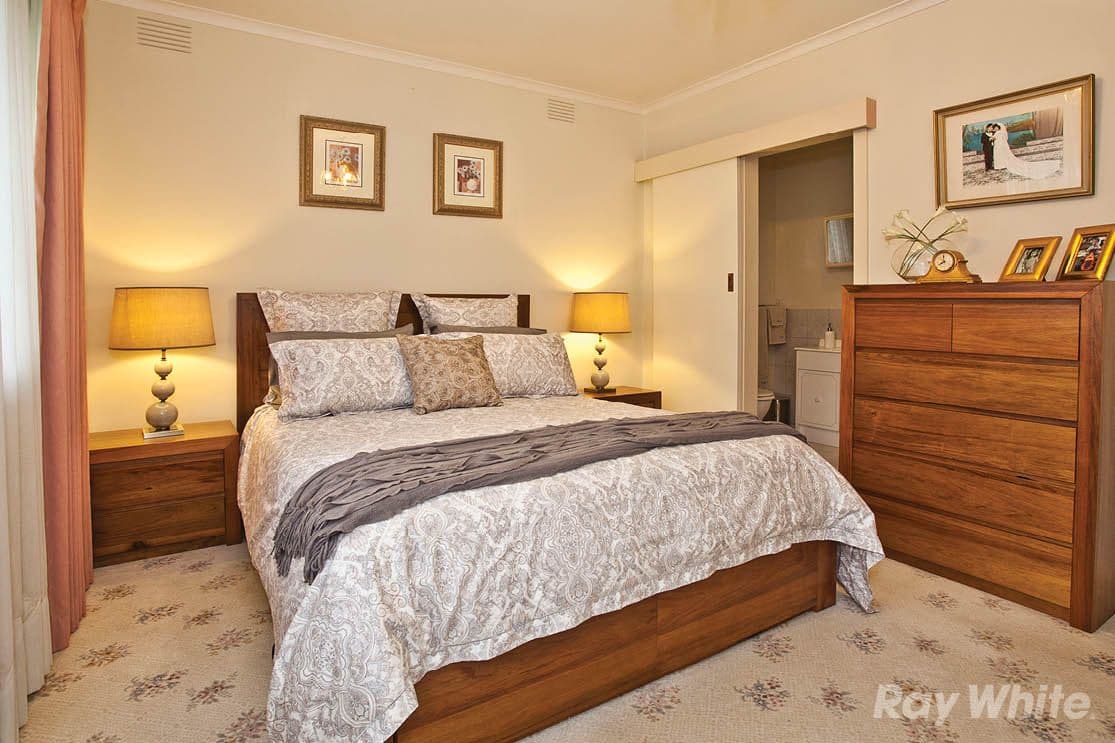 57 Guinevere Parade, GLEN WAVERLEY VIC 3150, Glen Waverley - Thumbnail 7