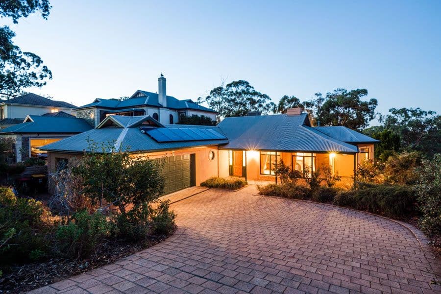 4 St Albans Drive, BURNSIDE SA 5066, Burnside - Image 1