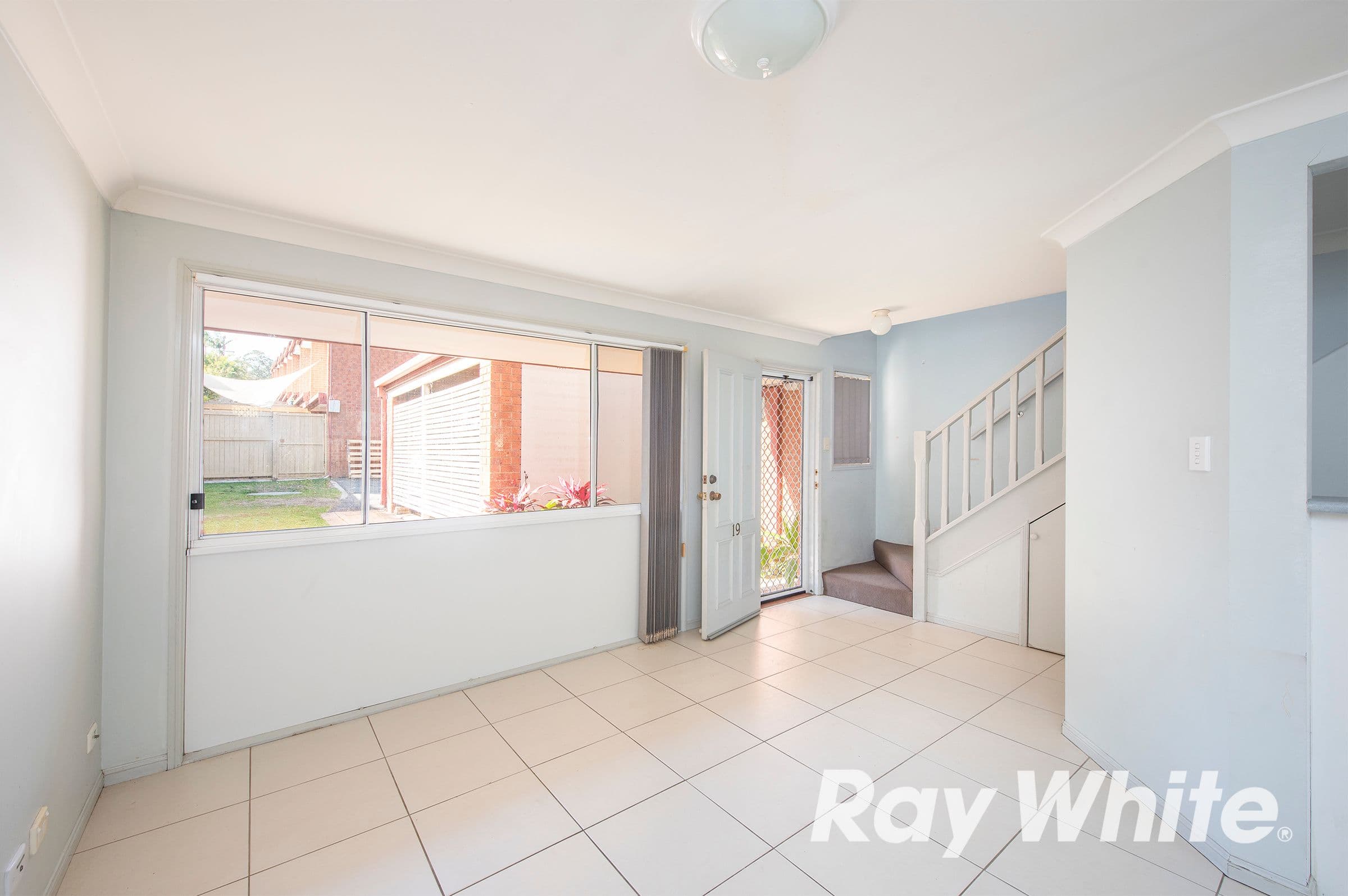 132 Smith Road, Woodridge QLD 4114, Woodridge - Thumbnail 3
