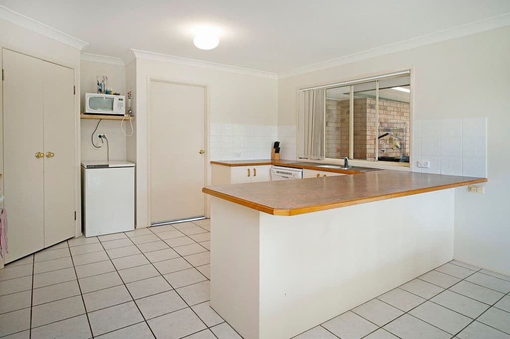 3 Palmerston Drive, OXENFORD QLD 4210, Oxenford - Thumbnail 3