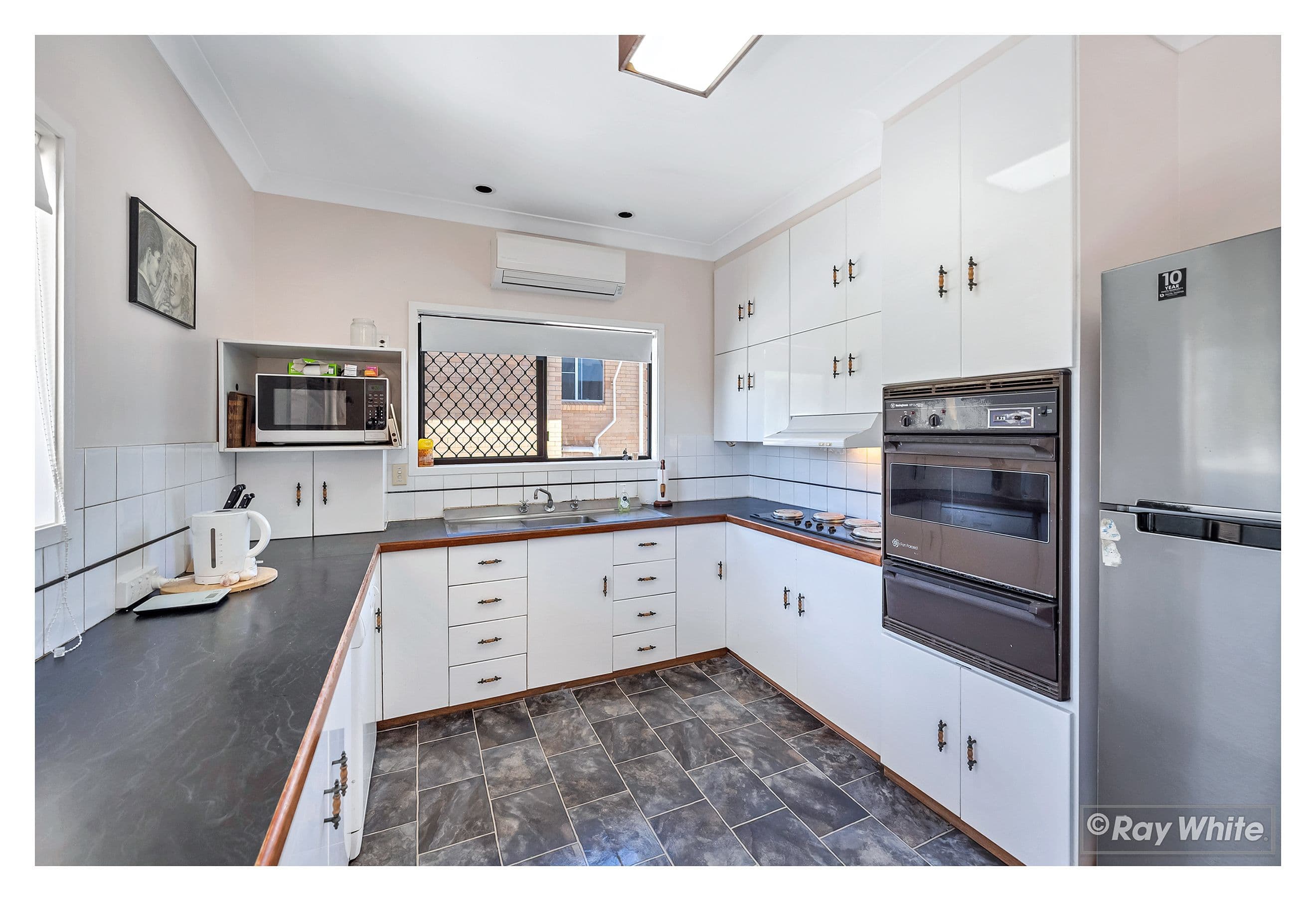 209 Schmidt Street, Frenchville QLD 4701, Frenchville - Thumbnail 4