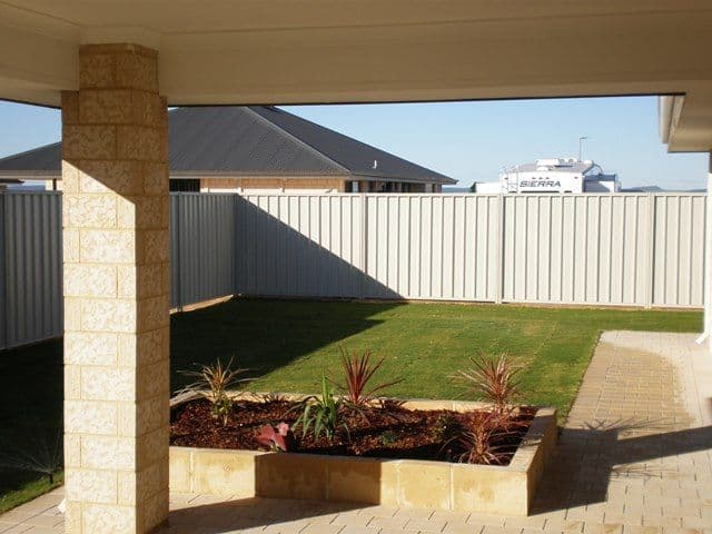 4 Ivy Way, WANDINA WA 6530, Wandina - Thumbnail 2