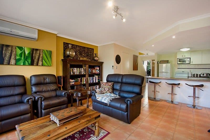 84  Highfield Drive, MERRIMAC QLD 4226, Merrimac - Thumbnail 5