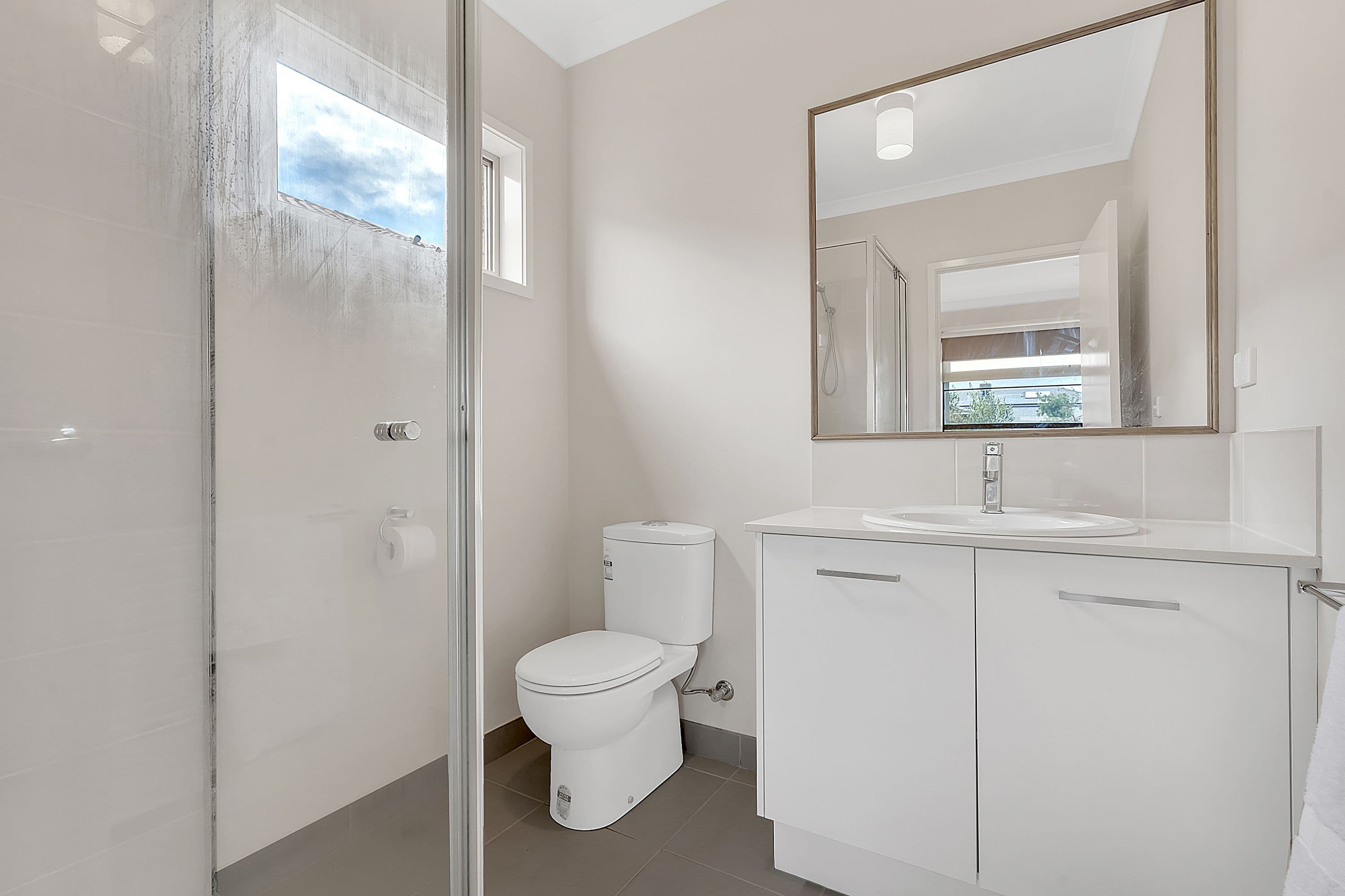 10 Ashworth Street, Craigieburn VIC 3064, Craigieburn - Thumbnail 4