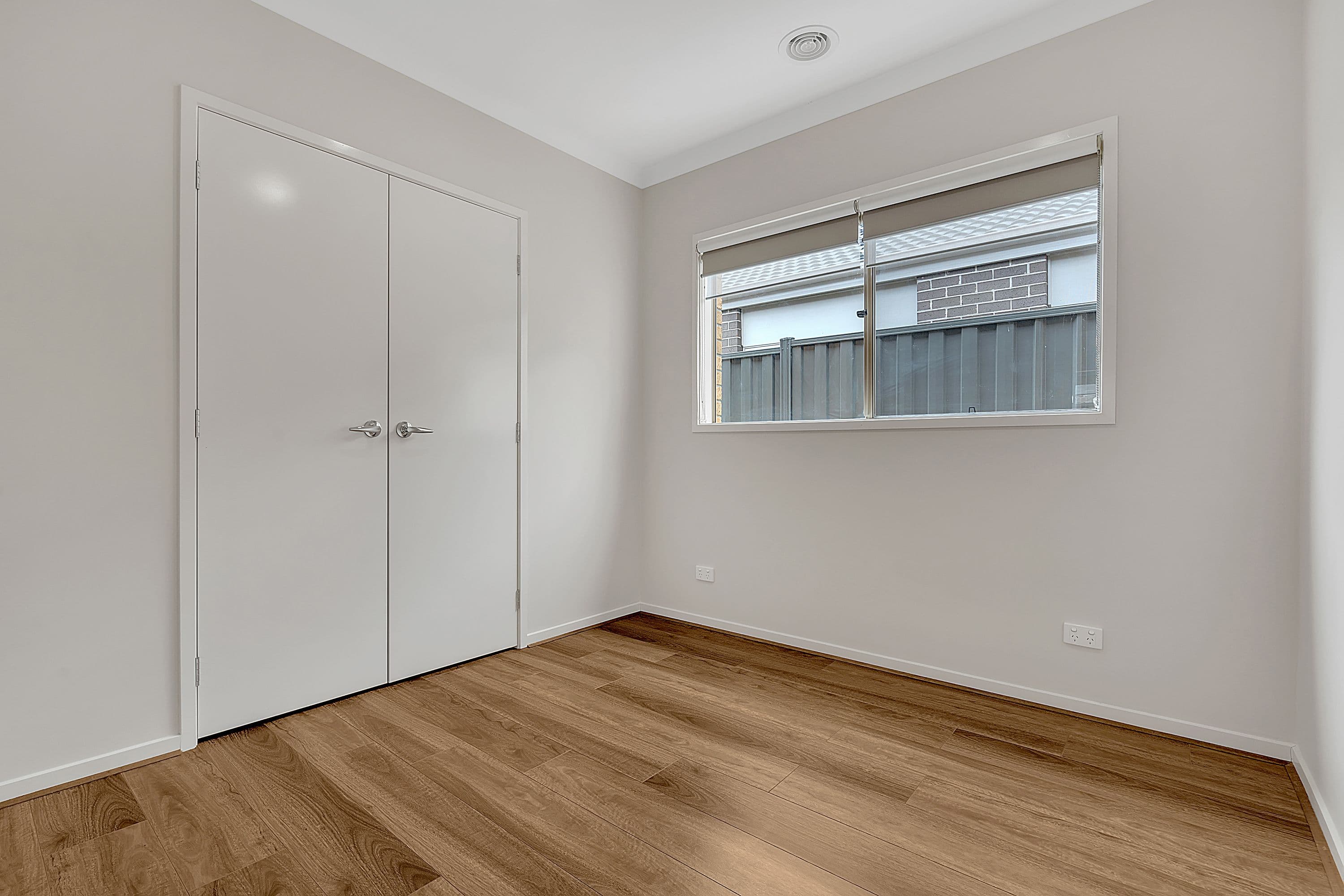 10 Ashworth Street, Craigieburn VIC 3064, Craigieburn - Thumbnail 5