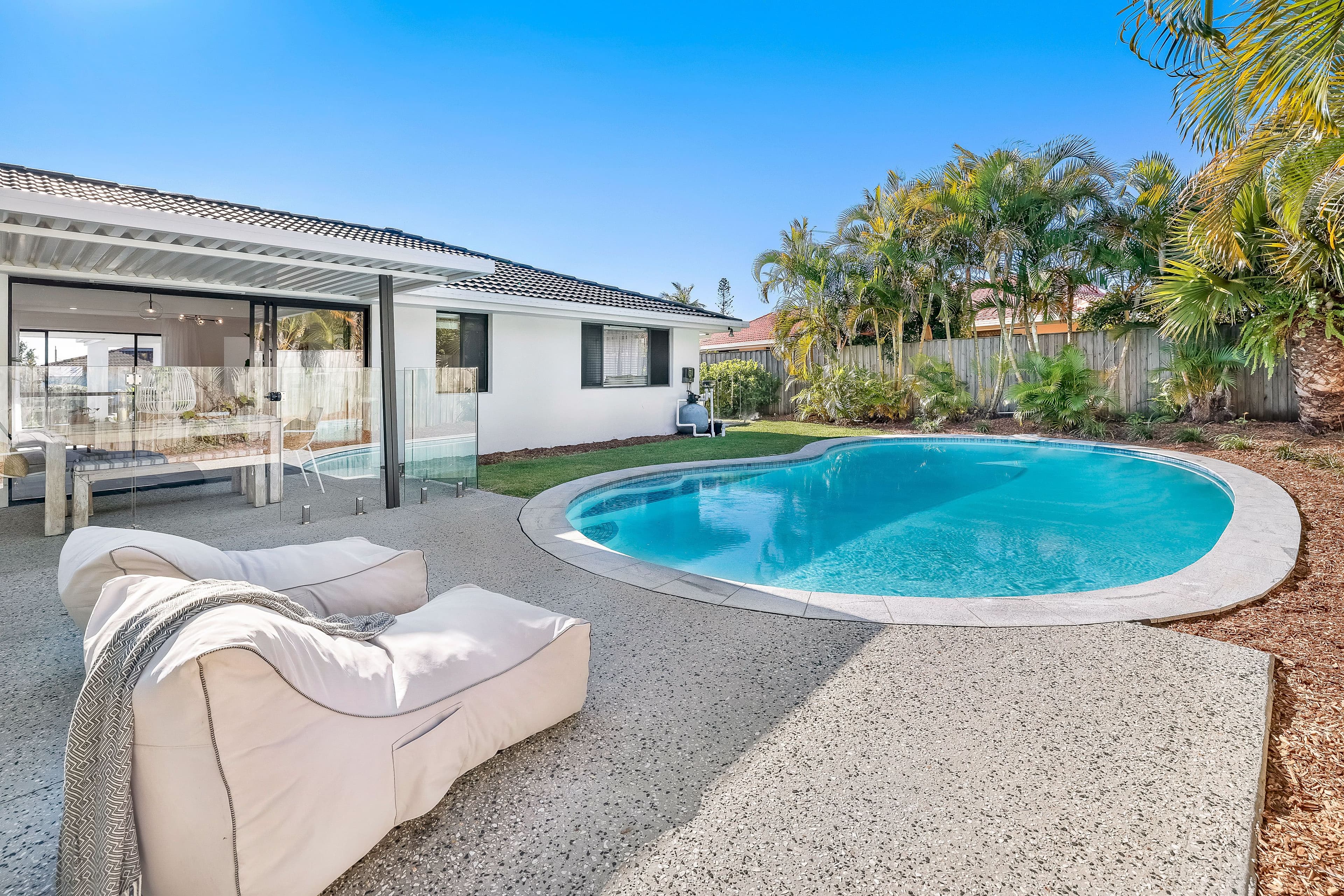 45 Claymore Crescent, Sorrento QLD 4217, Sorrento - Thumbnail 3
