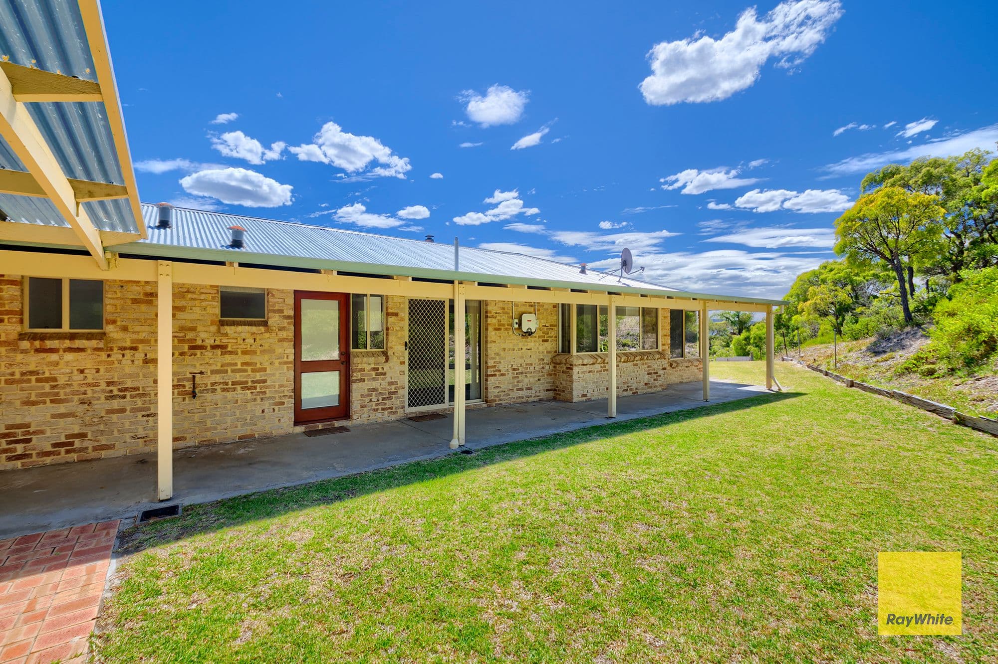 197 Bay View Drive, Little Grove WA 6330, Little Grove - Thumbnail 6