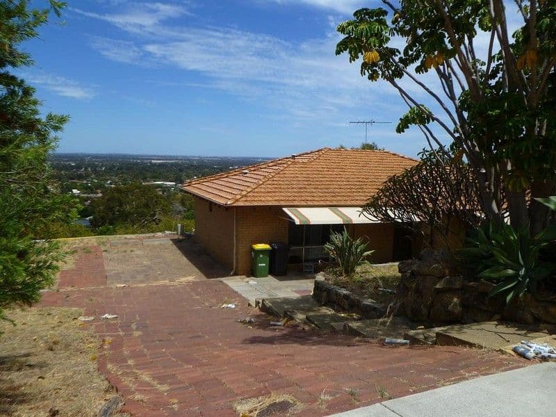 42 Angorra Road, MOUNT NASURA WA 6112, Mount Nasura - Image 1
