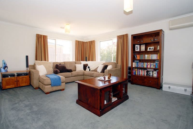 110 Thames Boulevard, WERRIBEE VIC 3030, Werribee - Thumbnail 6