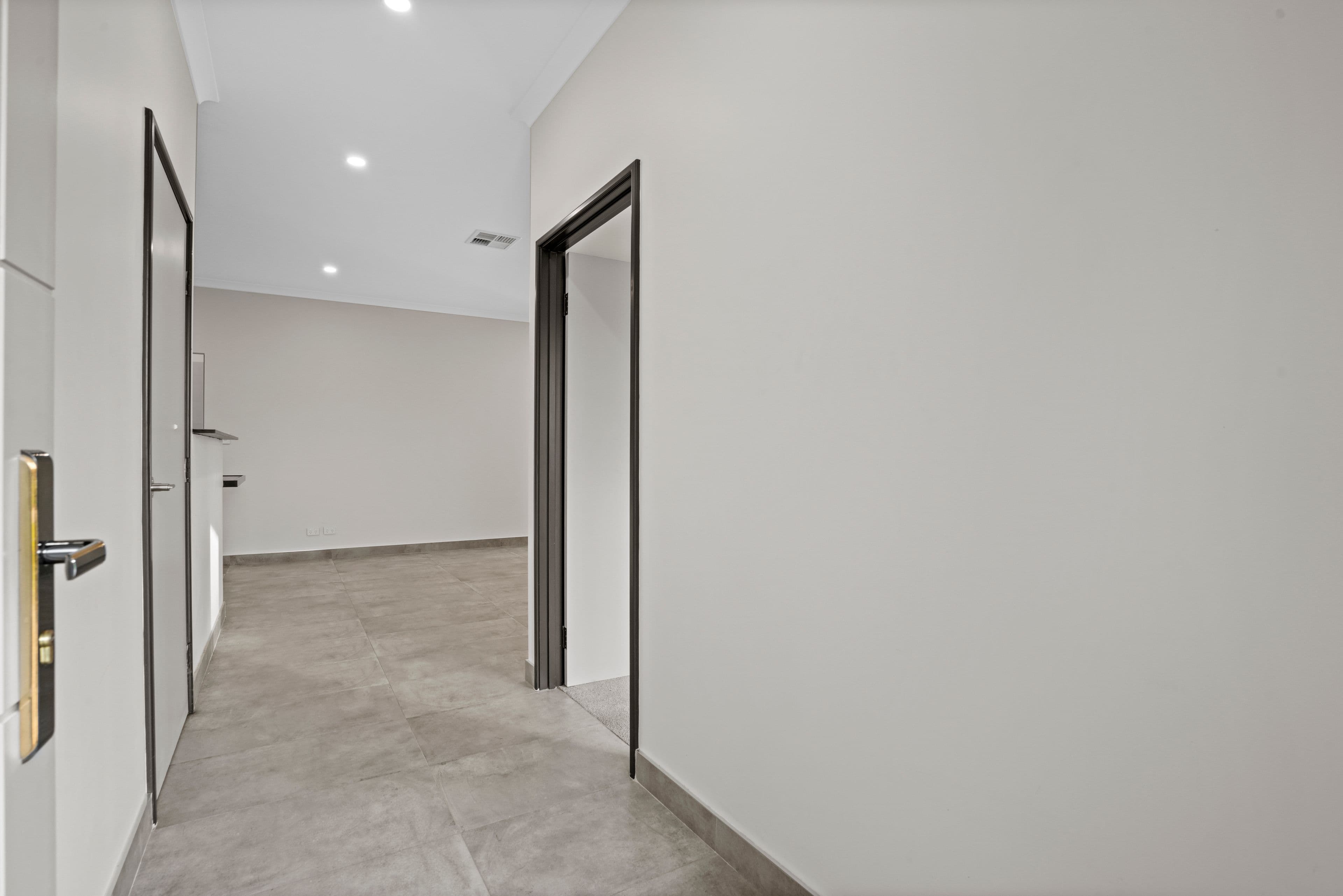 28 Fulman Way, Lynwood WA 6147, Lynwood - Thumbnail 2