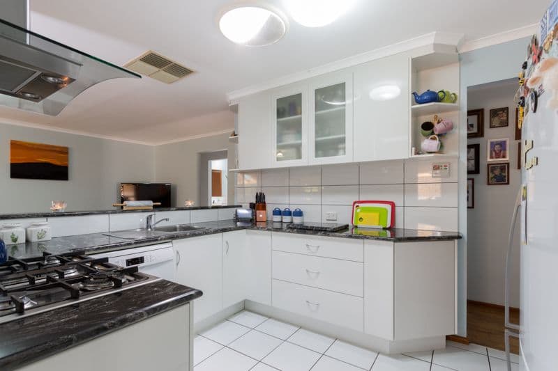 2 Stuart Court, Parafield Gardens SA 5107, Parafield Gardens - Thumbnail 6