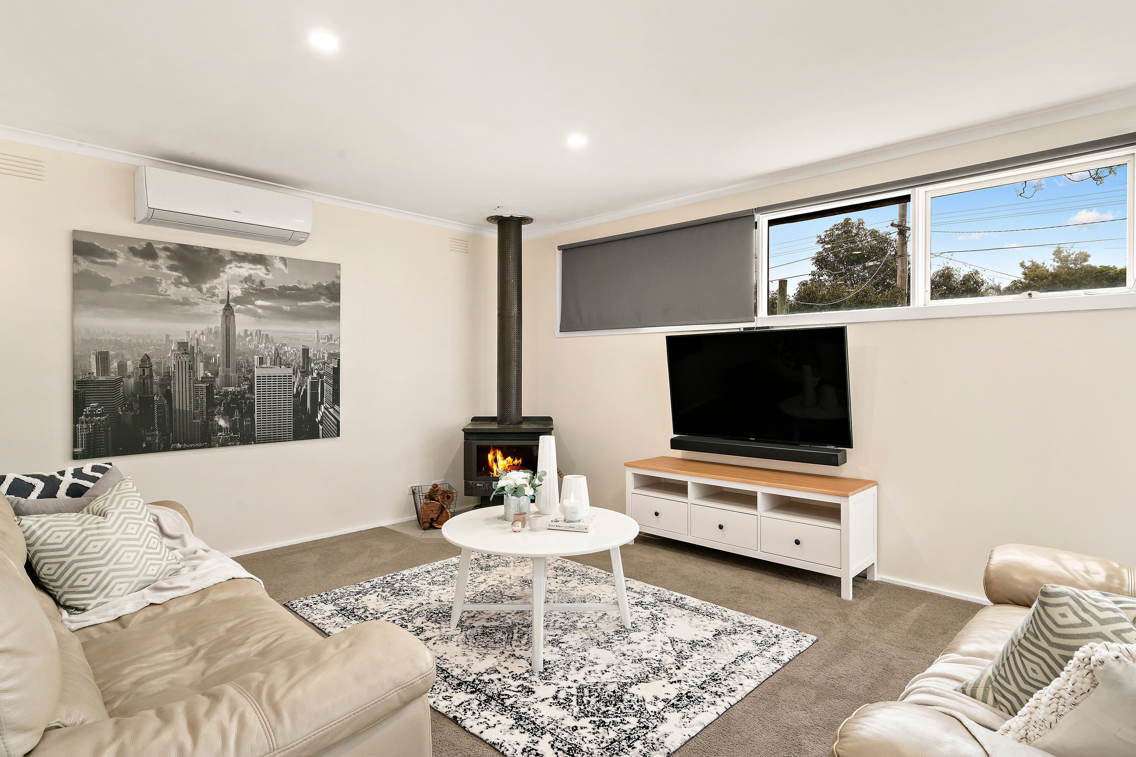 22 Roberts Street, Frankston VIC 3199, Frankston - Thumbnail 2