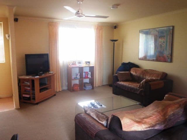 98 Petrel Avenue, MERMAID BEACH QLD 4218, Mermaid Beach - Thumbnail 3