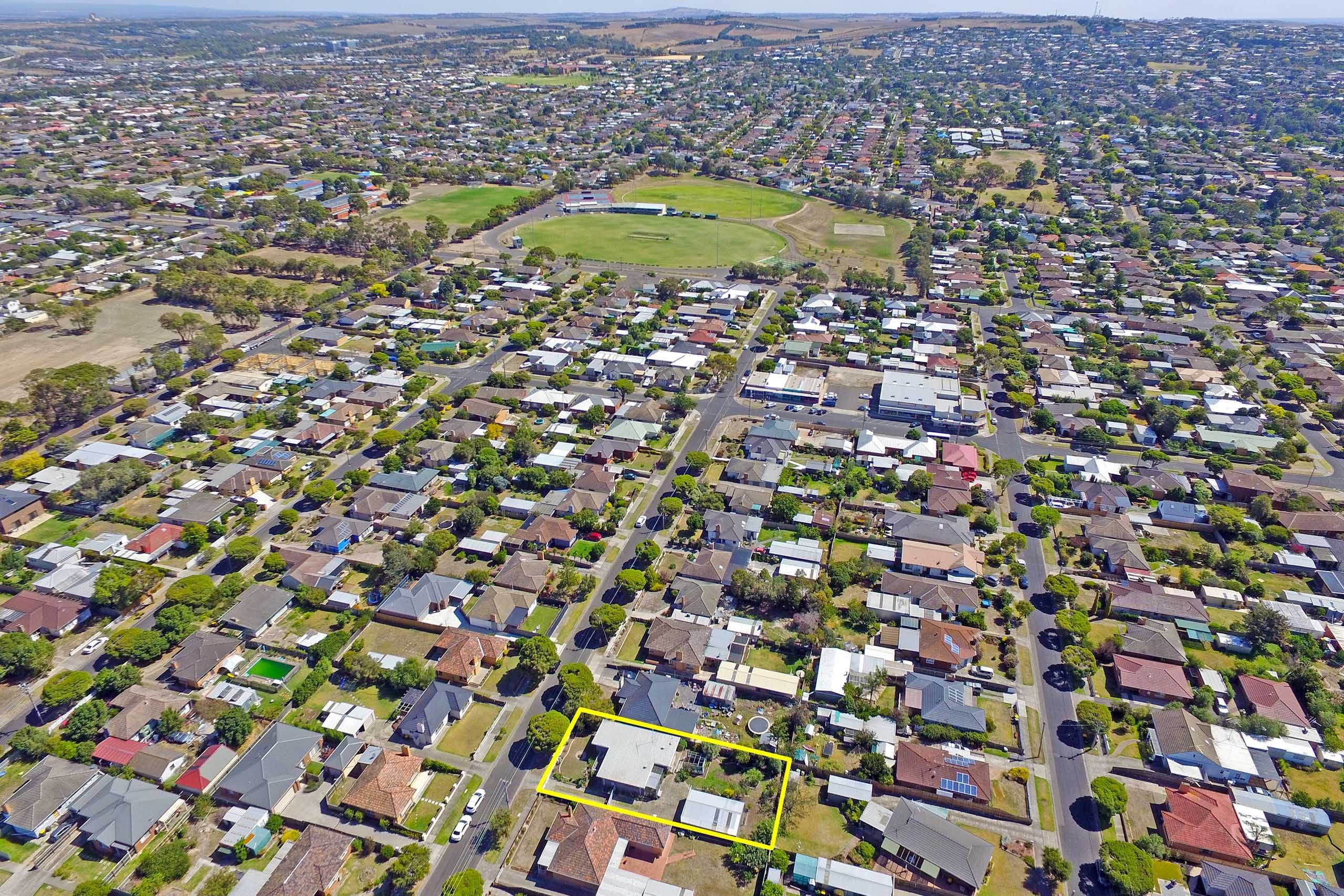 44 Summit Avenue, Belmont VIC 3216, Belmont - Thumbnail 3