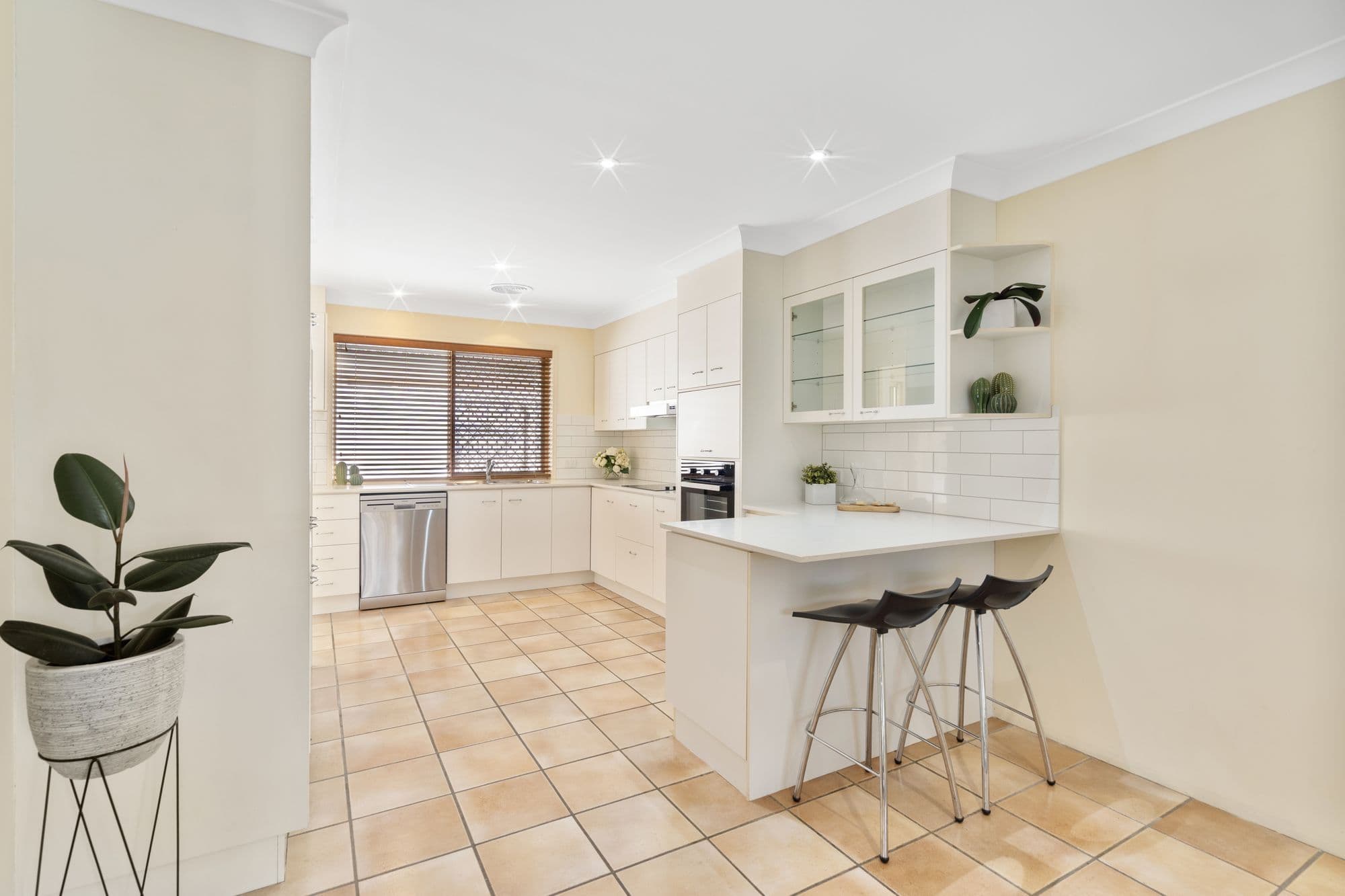 3 Sorrento Close, Carindale QLD 4152, Carindale - Thumbnail 8