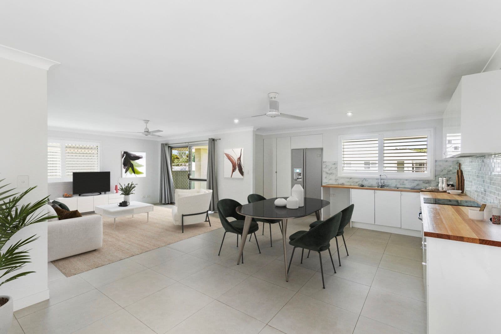 34 Coolibah Drive, Palm Beach QLD 4221, Palm Beach - Thumbnail 3