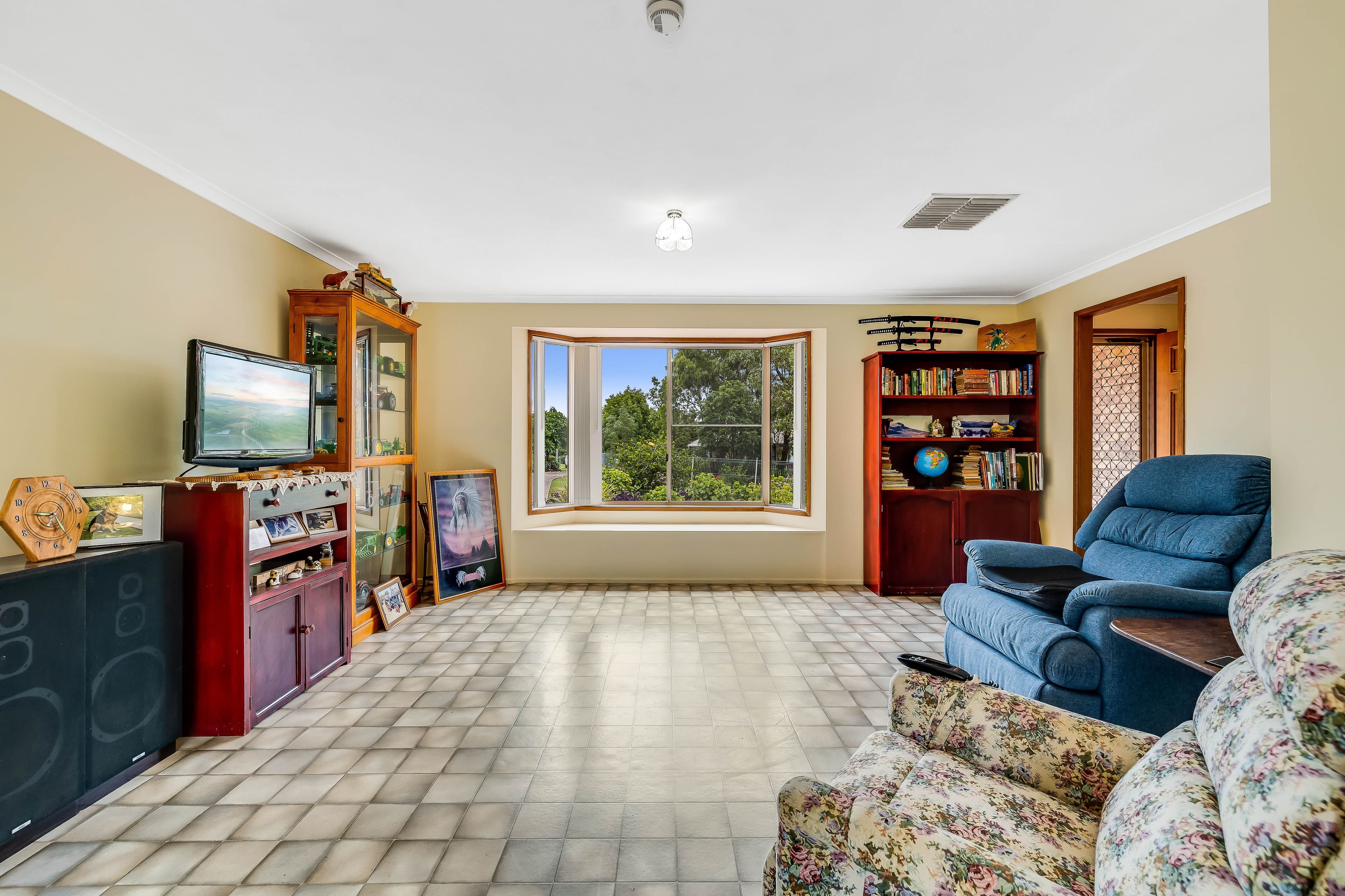 8 Roser Court, Withcott QLD 4352, Withcott - Thumbnail 4